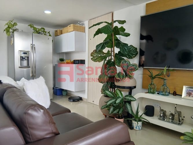 Apartamento de 2 alcobas en arriendo en Loma Del Indio, Medellín, 52 m² · foto 4 de 10