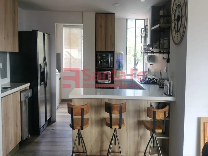 Apartamento de 3 alcobas en arriendo en Asomadera No.2, Medellín, 104 m² · foto 7 de 10