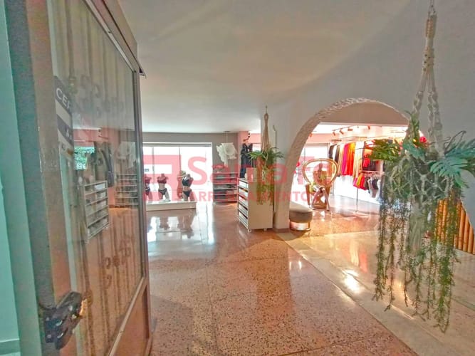 Local en arriendo en Las Acacias, Medellín, 230 m² · foto 5 de 10