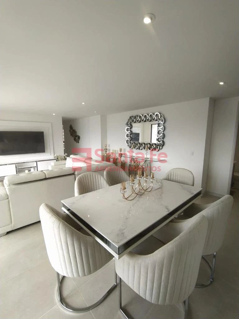Apartamento en arriendo en Villa Carlota, Medellín · foto 4 de 10