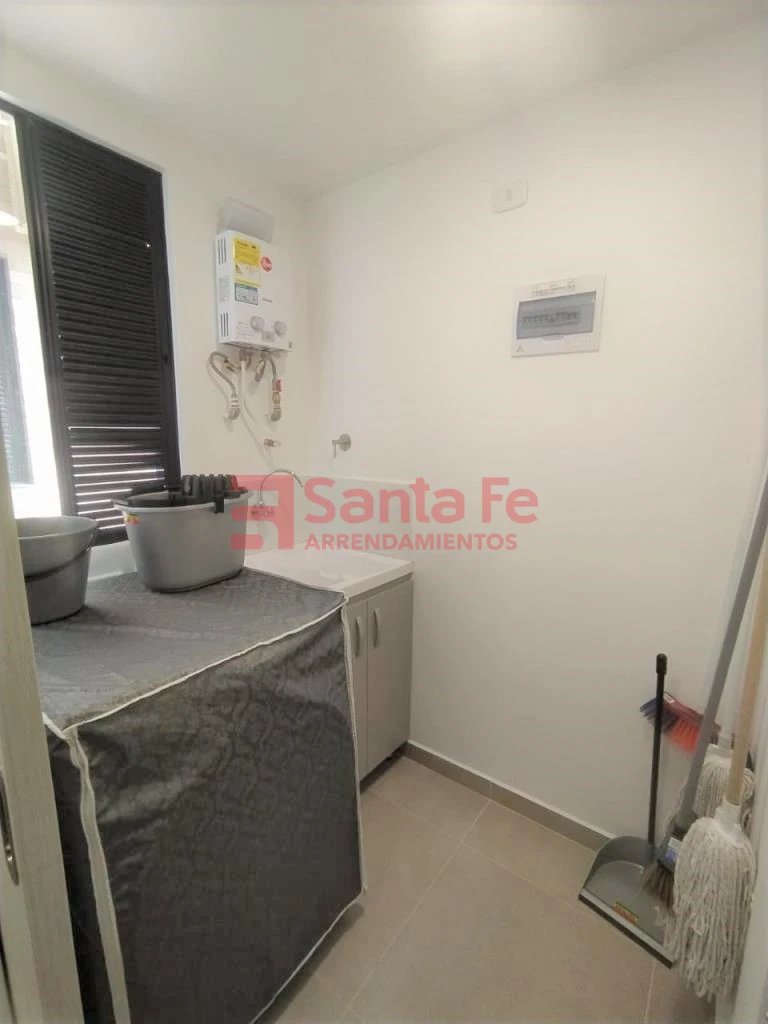 Apartamento en arriendo en Villa Carlota, Medellín · foto 8 de 10