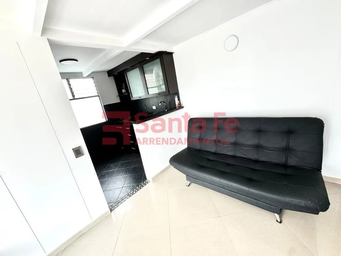 Apartamento de 2 alcobas en arriendo en Loma Del Indio, Medellín, 50 m² · foto 3 de 10