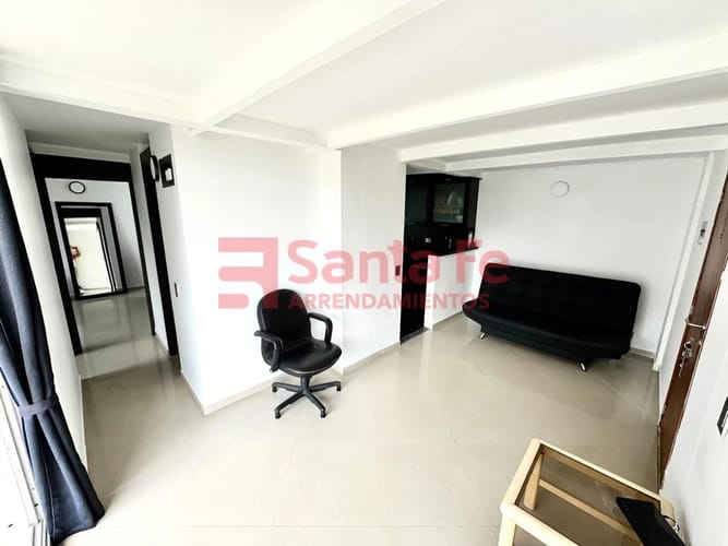 Apartamento de 2 alcobas en arriendo en Loma Del Indio, Medellín, 50 m² · foto 4 de 10