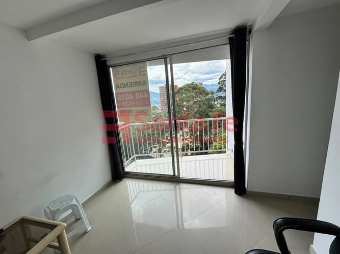 Apartamento de 2 alcobas en arriendo en Loma Del Indio, Medellín, 50 m² · foto 5 de 10