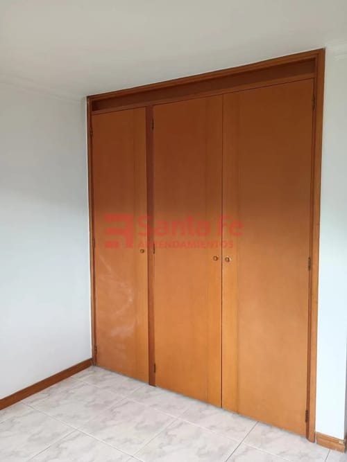 Apartamento de 4 alcobas en arriendo en Vía Las Palmas, Medellín, 145 m² · foto 9 de 10
