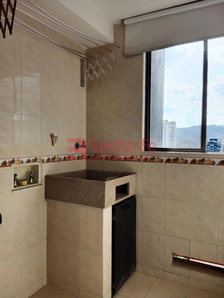 Apartamento en arriendo en El Tesoro, Medellín · foto 4 de 10