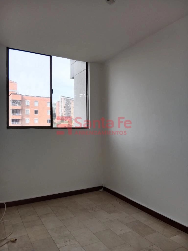 Apartamento en arriendo en El Tesoro, Medellín · foto 6 de 10