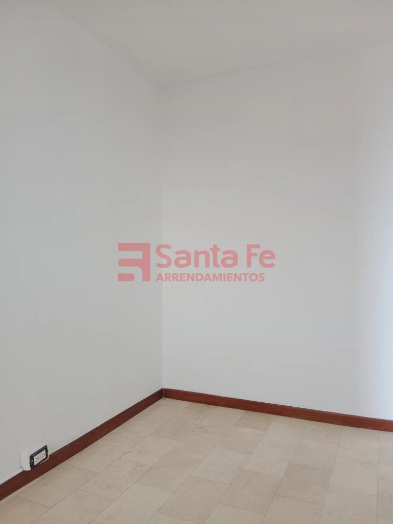 Apartamento en arriendo en El Tesoro, Medellín · foto 7 de 10