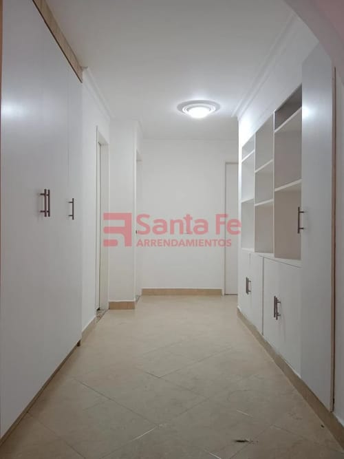 Apartamento de 4 alcobas en arriendo en Astorga, Medellín, 150 m² · foto 9 de 10