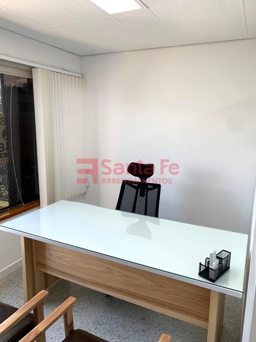 Oficina en arriendo en Patio Bonito, Medellín, 30 m² · foto 7 de 10