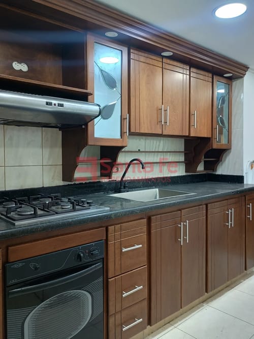 Apartamento de 3 alcobas en arriendo en Santa Teresita, Medellín, 85 m² · foto 6 de 10