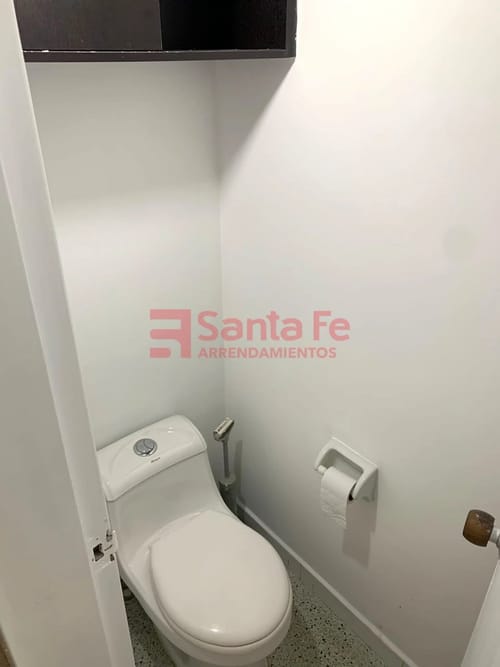 Oficina en arriendo en Patio Bonito, Medellín, 30 m² · foto 10 de 10