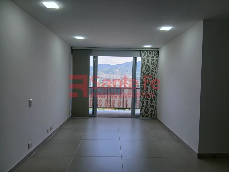 Apartamento en arriendo en Robledo, Medellín · foto 2 de 10