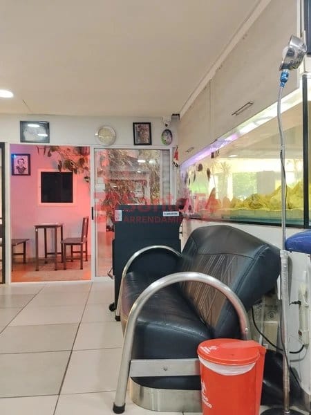 Local en arriendo en San Diego, Medellín, 20 m² · foto 3 de 6