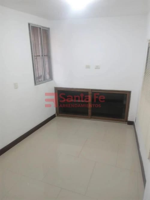 Apartamento de 2 alcobas en arriendo en Los Naranjos, Medellín, 55 m² · foto 7 de 10