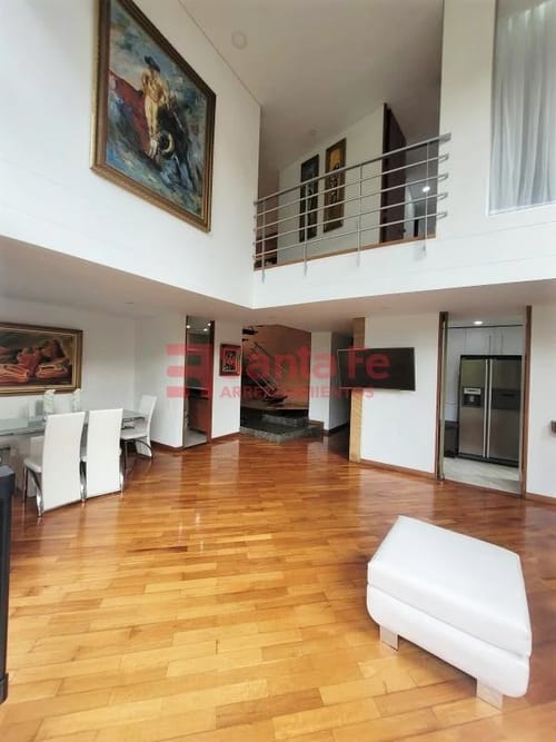 Apartamento de 3 alcobas en arriendo en Transversal Superior, Medellín, 158 m² · foto 5 de 10