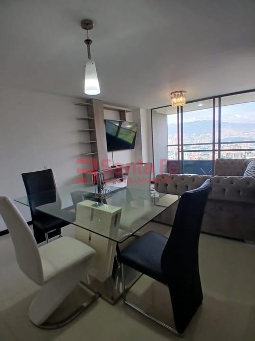 Apartamento de 3 alcobas en arriendo en Vía Las Palmas, Medellín, 81 m² · foto 3 de 10
