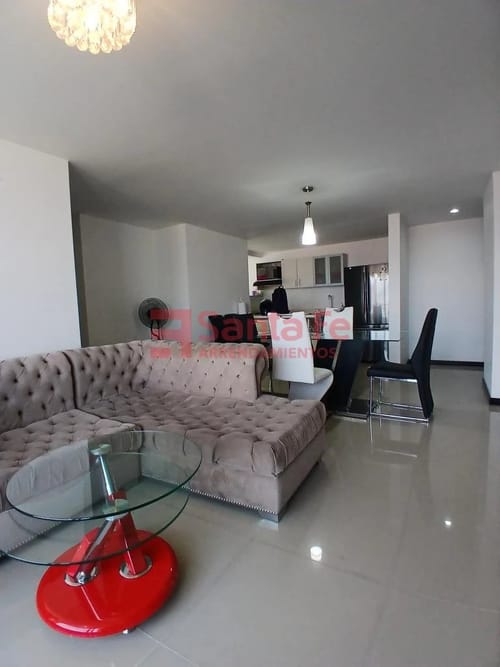 Apartamento de 3 alcobas en arriendo en Vía Las Palmas, Medellín, 81 m² · foto 4 de 10