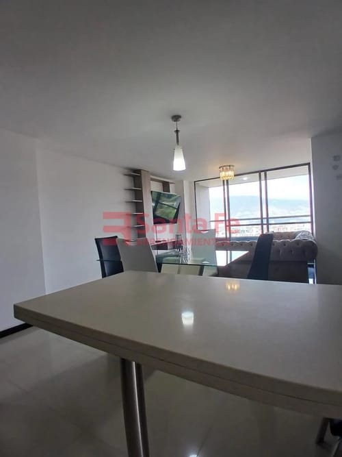 Apartamento de 3 alcobas en arriendo en Vía Las Palmas, Medellín, 81 m² · foto 5 de 10