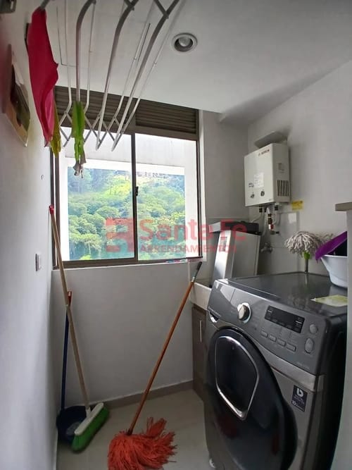 Apartamento de 3 alcobas en arriendo en Vía Las Palmas, Medellín, 81 m² · foto 8 de 10