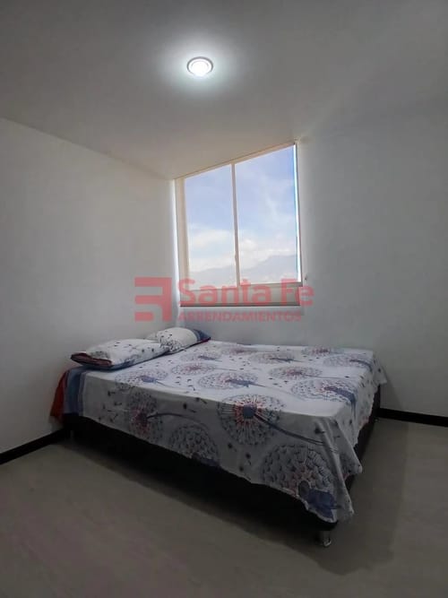 Apartamento de 3 alcobas en arriendo en Vía Las Palmas, Medellín, 81 m² · foto 9 de 10