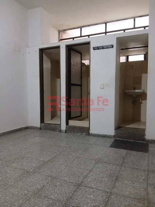 Apartamento de 4 alcobas en arriendo en Jesus Nazareno, Medellín, 84 m² · foto 5 de 10