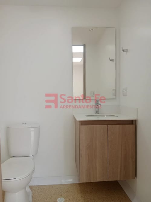 Local en arriendo en San Diego, Medellín, 32 m² · foto 5 de 7