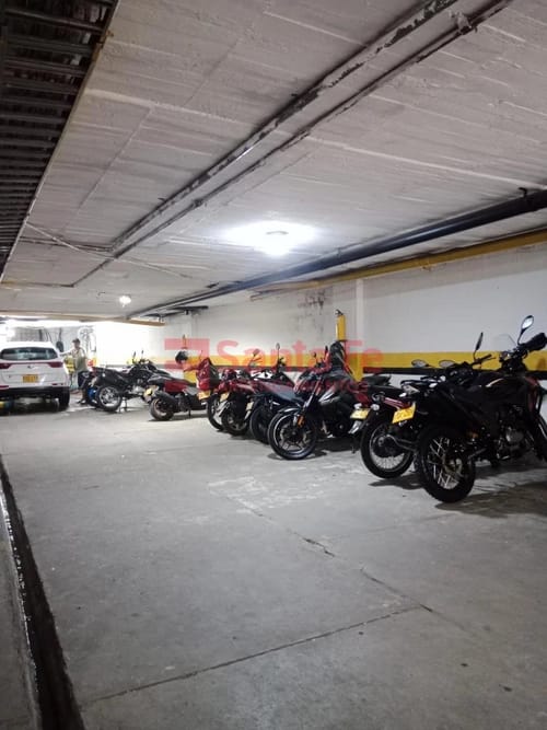Local en arriendo en Veinte De Julio, Medellín, 600 m² · foto 5 de 10