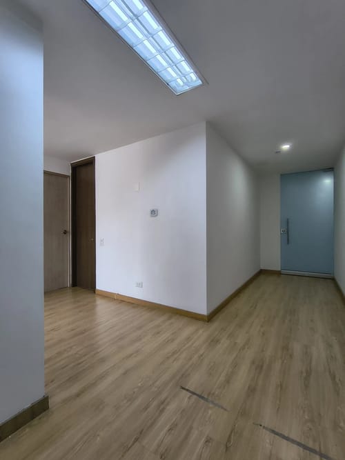 Oficina en arriendo en Vía Las Palmas, Medellín, 67 m² · foto 4 de 10