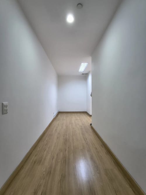 Oficina en arriendo en Vía Las Palmas, Medellín, 67 m² · foto 8 de 10