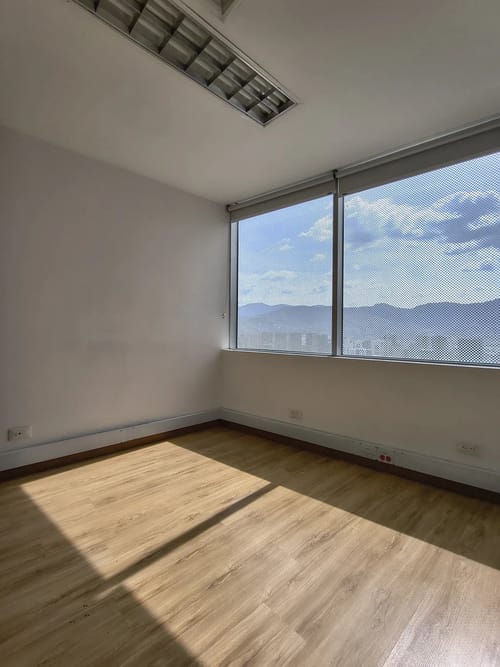 Oficina en arriendo en Vía Las Palmas, Medellín, 67 m² · foto 9 de 10