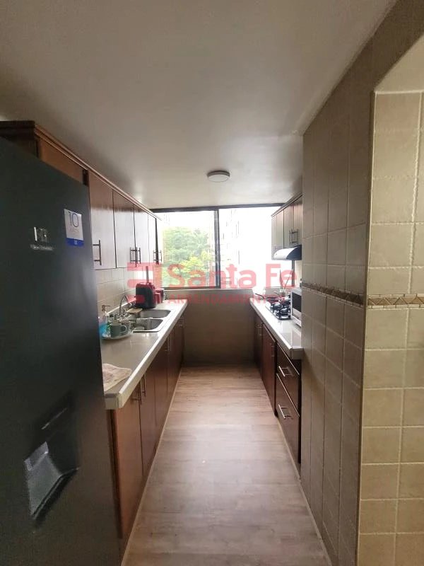 Apartamento en arriendo en La Florida, Medellín · foto 4 de 10