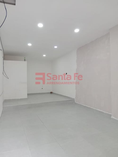Local en arriendo en Prado, Medellín, 34 m² · foto 3 de 5