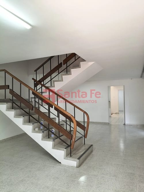 Apartamento de 8 alcobas en arriendo en Laureles, Medellín, 288 m² · foto 3 de 10