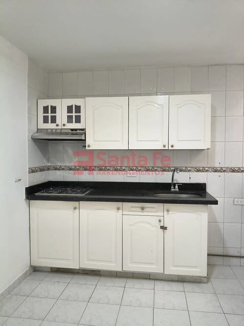 Apartamento de 8 alcobas en arriendo en Laureles, Medellín, 288 m² · foto 4 de 10