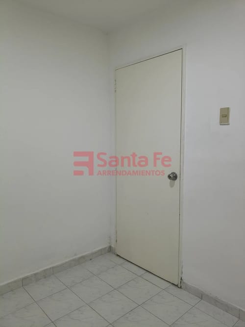 Apartamento de 8 alcobas en arriendo en Laureles, Medellín, 288 m² · foto 7 de 10