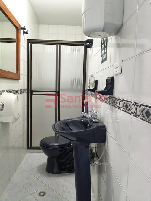 Apartamento de 8 alcobas en arriendo en Laureles, Medellín, 288 m² · foto 10 de 10