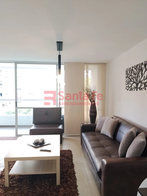 Apartamento de 3 alcobas en arriendo en Los Balsos, Medellín, 100 m² · foto 3 de 10