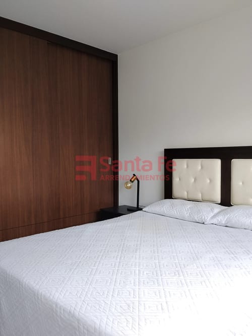 Apartamento de 3 alcobas en arriendo en Los Balsos, Medellín, 100 m² · foto 9 de 10
