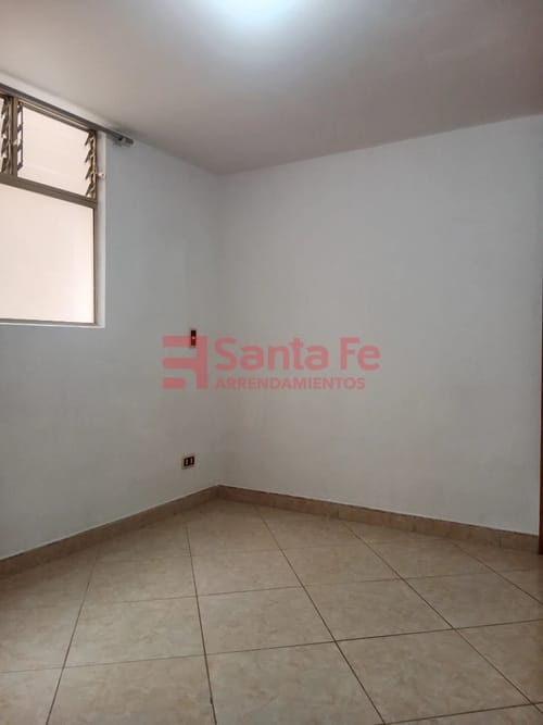 Apartamento de 5 alcobas en arriendo en El Velódromo, Medellín, 120 m² · foto 9 de 10