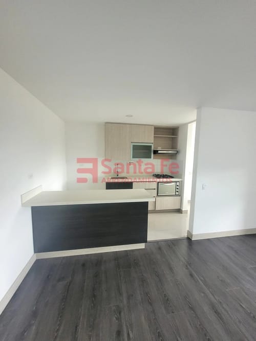 Apartamento de 3 alcobas en arriendo en La Doctora, Sabaneta, 74 m² · foto 5 de 10
