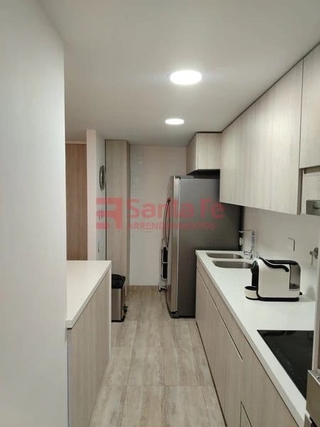 Apartamento de 3 alcobas en arriendo en Transversal Superior, Medellín, 90 m² · foto 5 de 10