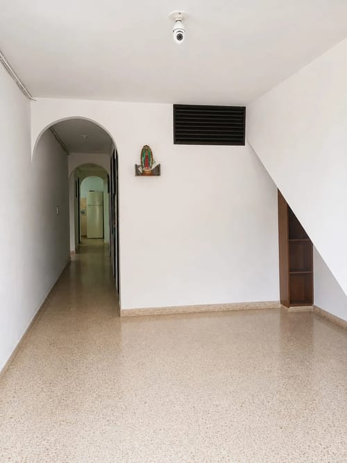 Casa de 7 alcobas en arriendo en Urbanizacion El Carmelo Ii Etapa, Medellín, 180 m² · foto 3 de 10