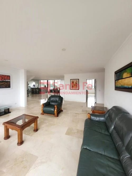 Apartamento en arriendo en El Tesoro, Medellín · foto 4 de 10