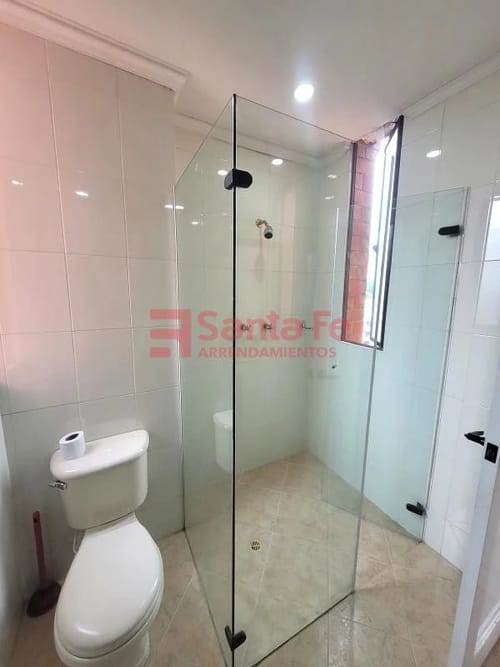 Apartamento en arriendo en El Tesoro, Medellín · foto 7 de 10