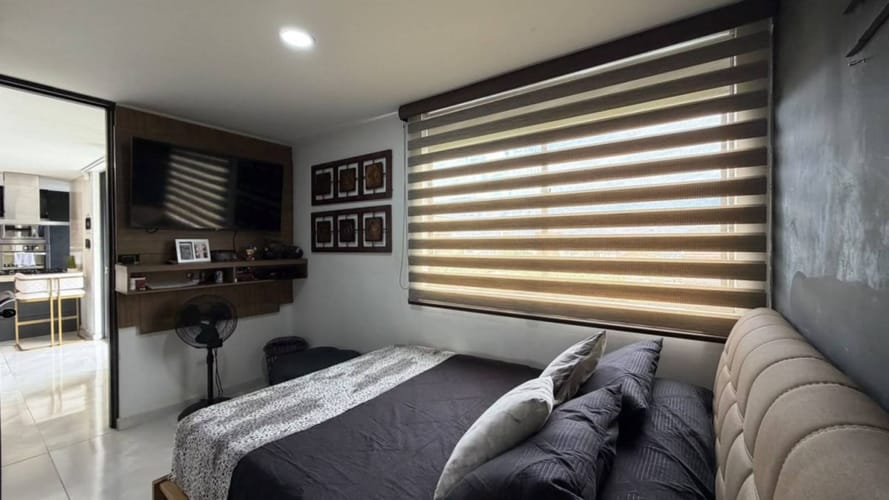 Apartamento de 3 alcobas en arriendo en Laureles, Medellín, 106 m² · foto 13 de 24