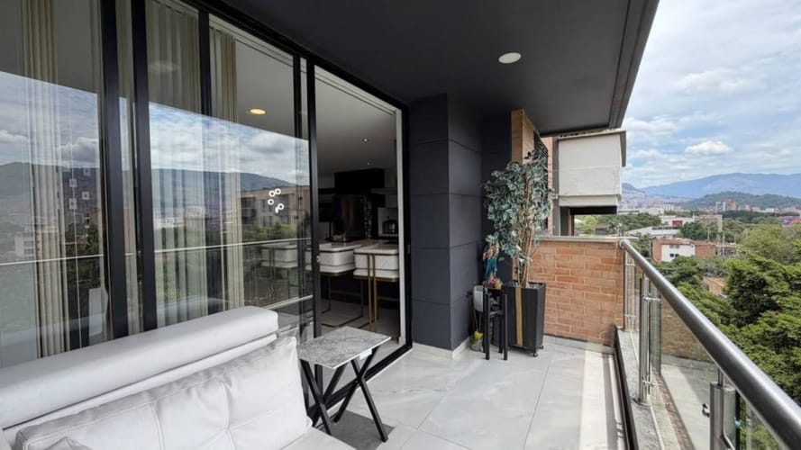 Apartamento de 3 alcobas en arriendo en Laureles, Medellín, 106 m² · foto 24 de 24