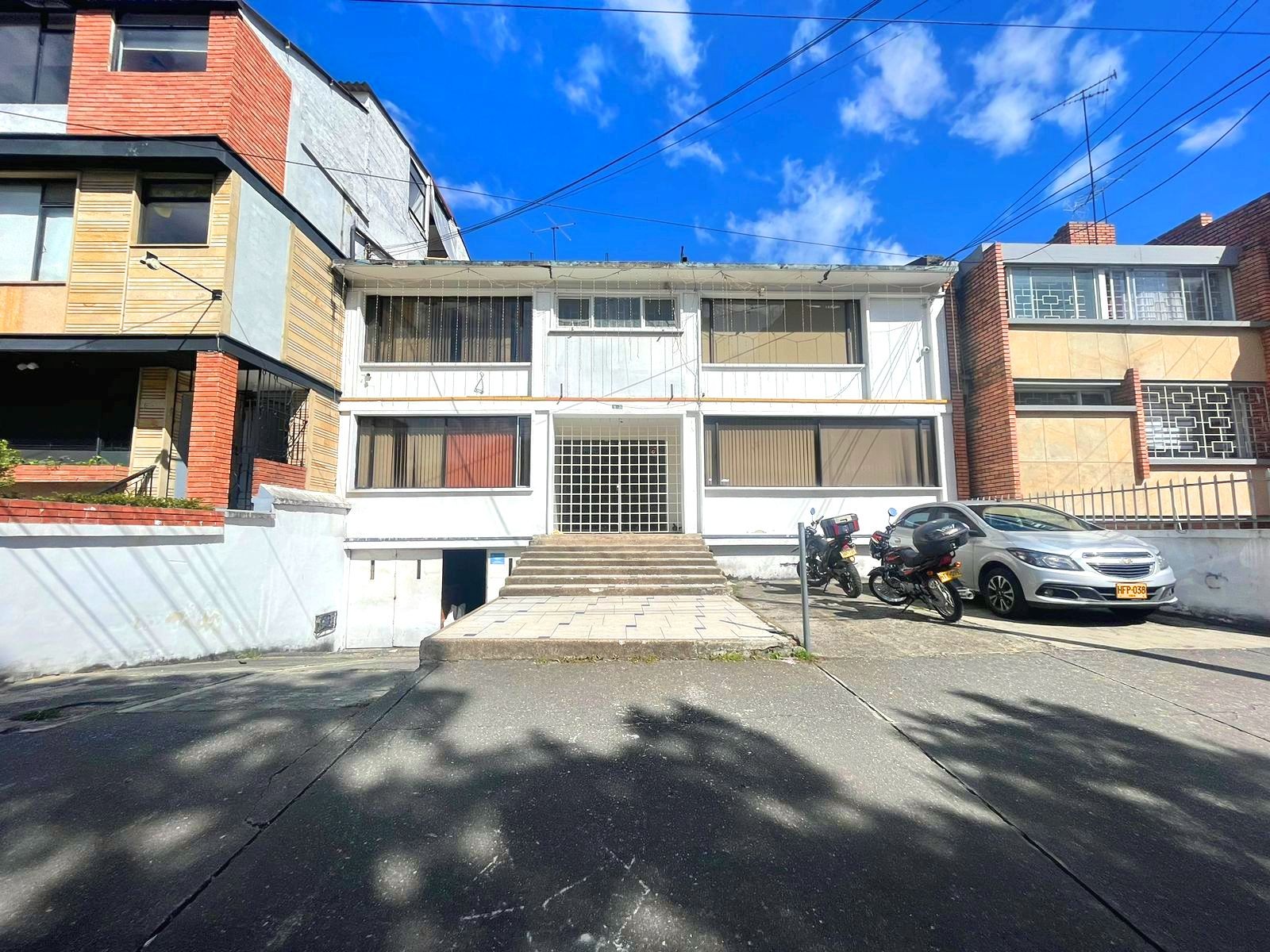 Casa en venta en San Luis, Bogotá · foto 2 de 24