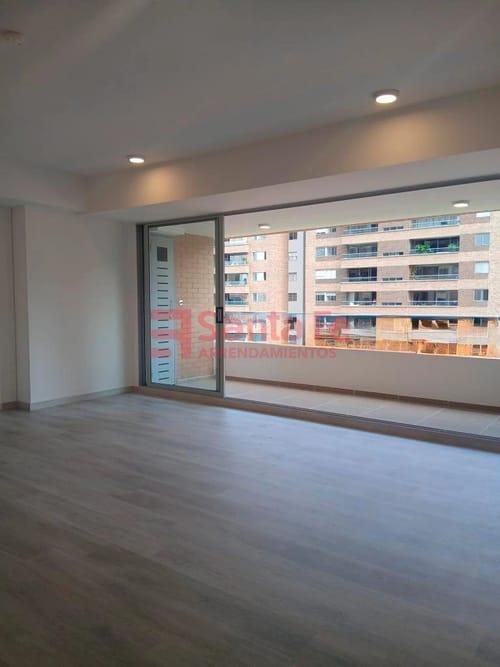 Apartamento de 3 alcobas en arriendo en Simesa, Medellín, 116 m² · foto 2 de 10