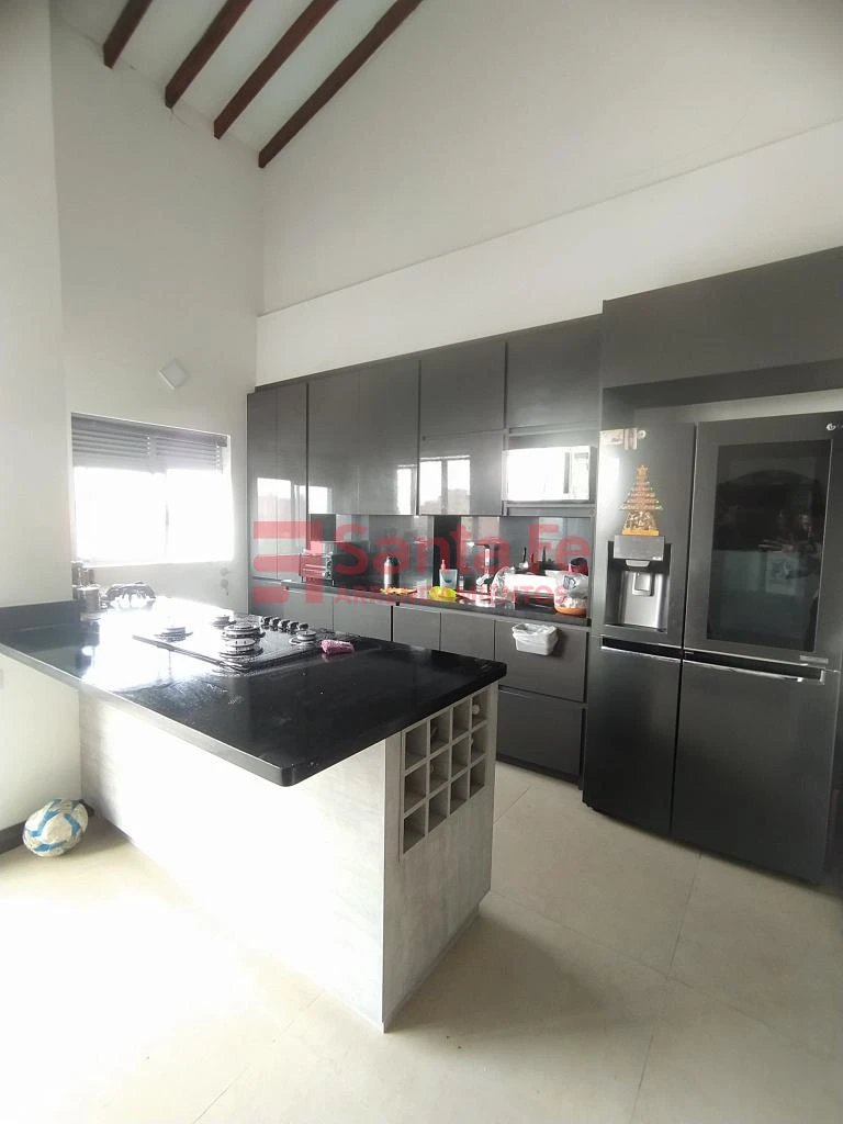 Apartamento en arriendo en Laureles, Medellín · foto 4 de 10